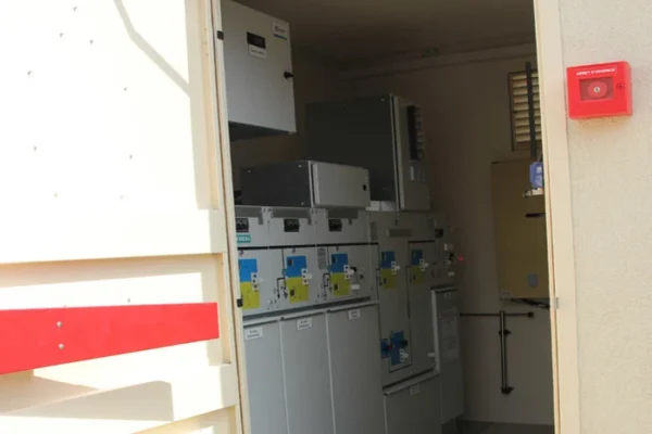 poste-beton-prefabrique-installation-emtse Poste béton hta/bt installé par les équipes de EMTSE